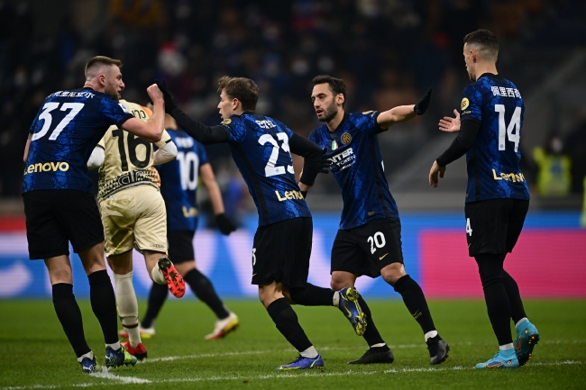 库普：我和球队说过我不是能背身拿球的前锋，踢后卫感觉很好（库普：我并非背身型前锋，踢后卫更适合我）