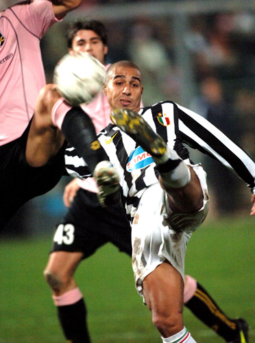 21世纪五大联赛外场球员出场时间榜：C罗、拉莫斯、梅西前3（21世纪五大联赛外场球员出场时长榜：C罗、拉莫斯、梅西位居前三）