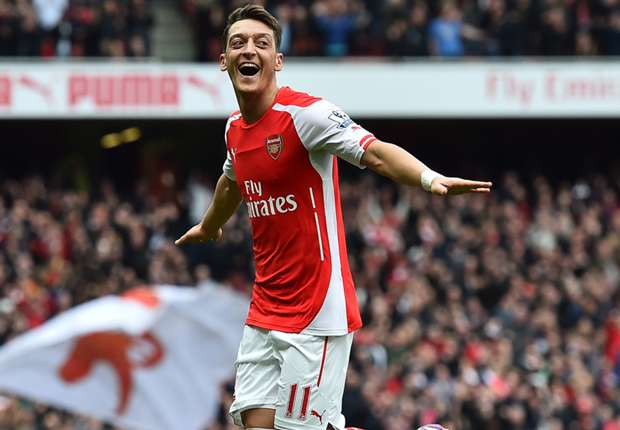 重穿球鞋，前皇马后卫科恩特朗准备参加国王联赛（前皇马后卫科恩特朗重返绿茵，将征战国王联赛）